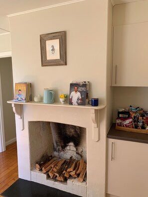 Interior - Snowdrift Cottage  at Springwell - Historical Farm Stay (The Brothers)