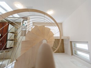 Interior - Villa Balarin - Five Bedroom Holiday Home with Terrace and City View (Bol)