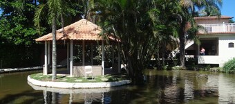 2. farm 500m2, duplex house, pool, lake, football field and barbecue. 