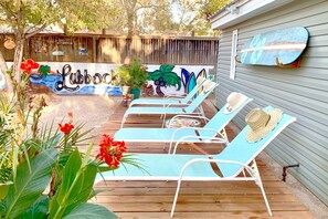 Terrace/patio - The Bung - Waves of Fun! (Lubbock)