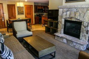 TV, fireplace, DVD player