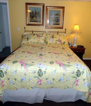 Habitación | Decoración personalizada, muebles diferentes y wifi gratis