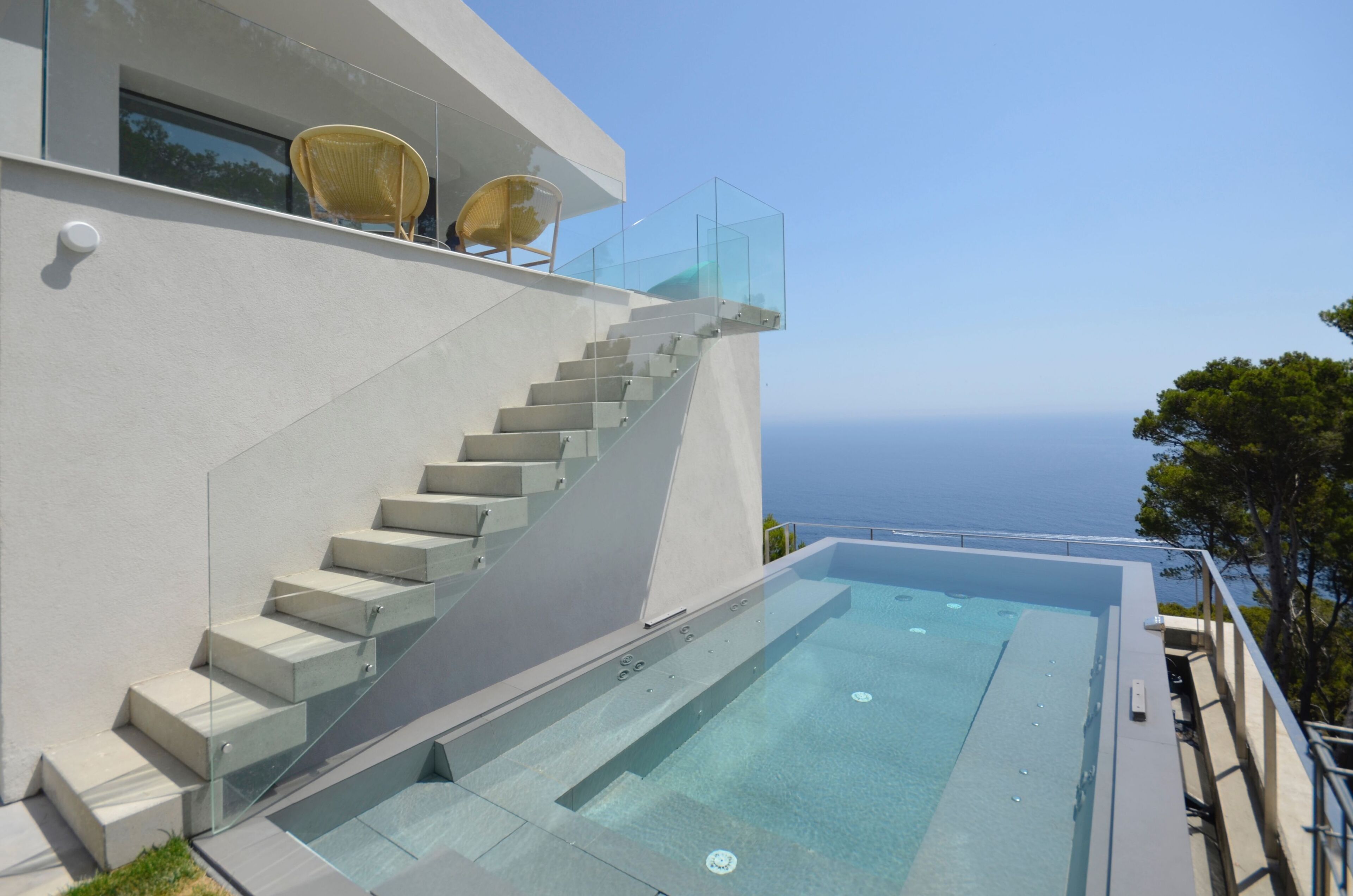 An infinity pool