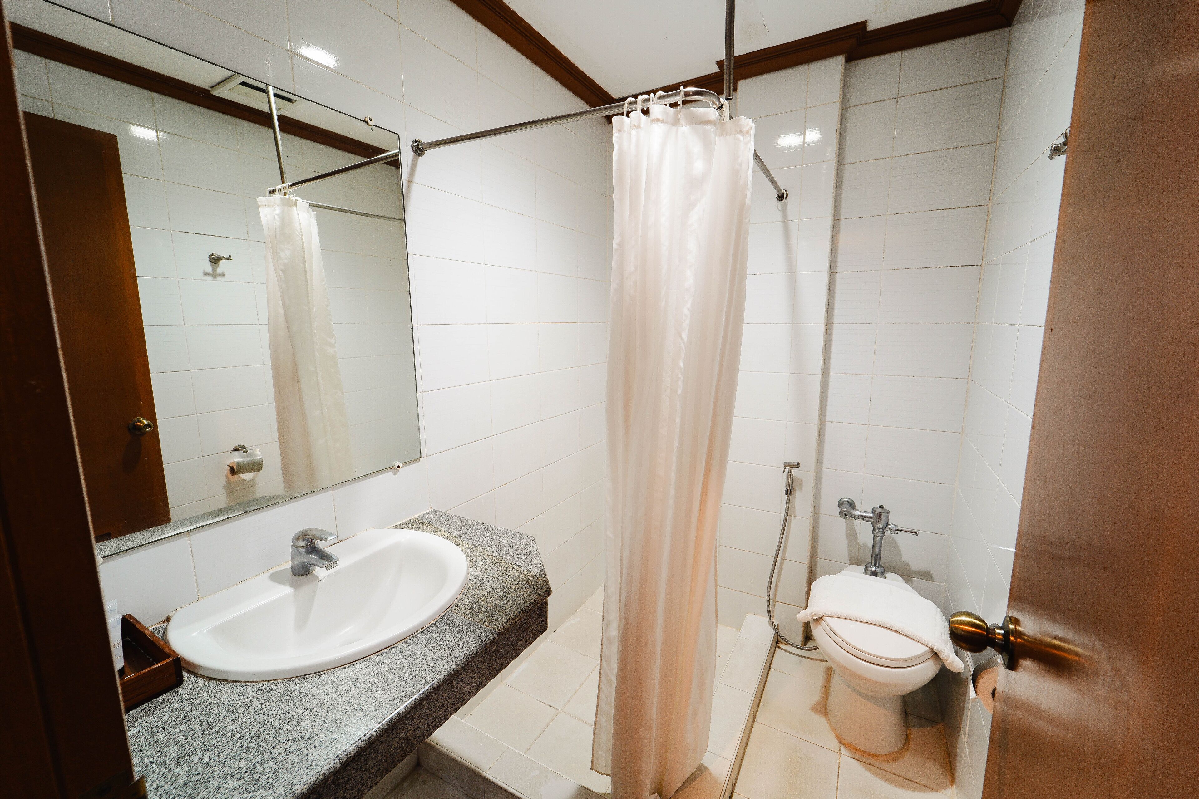 superior room | bathroom | shower, bathrobes, towels