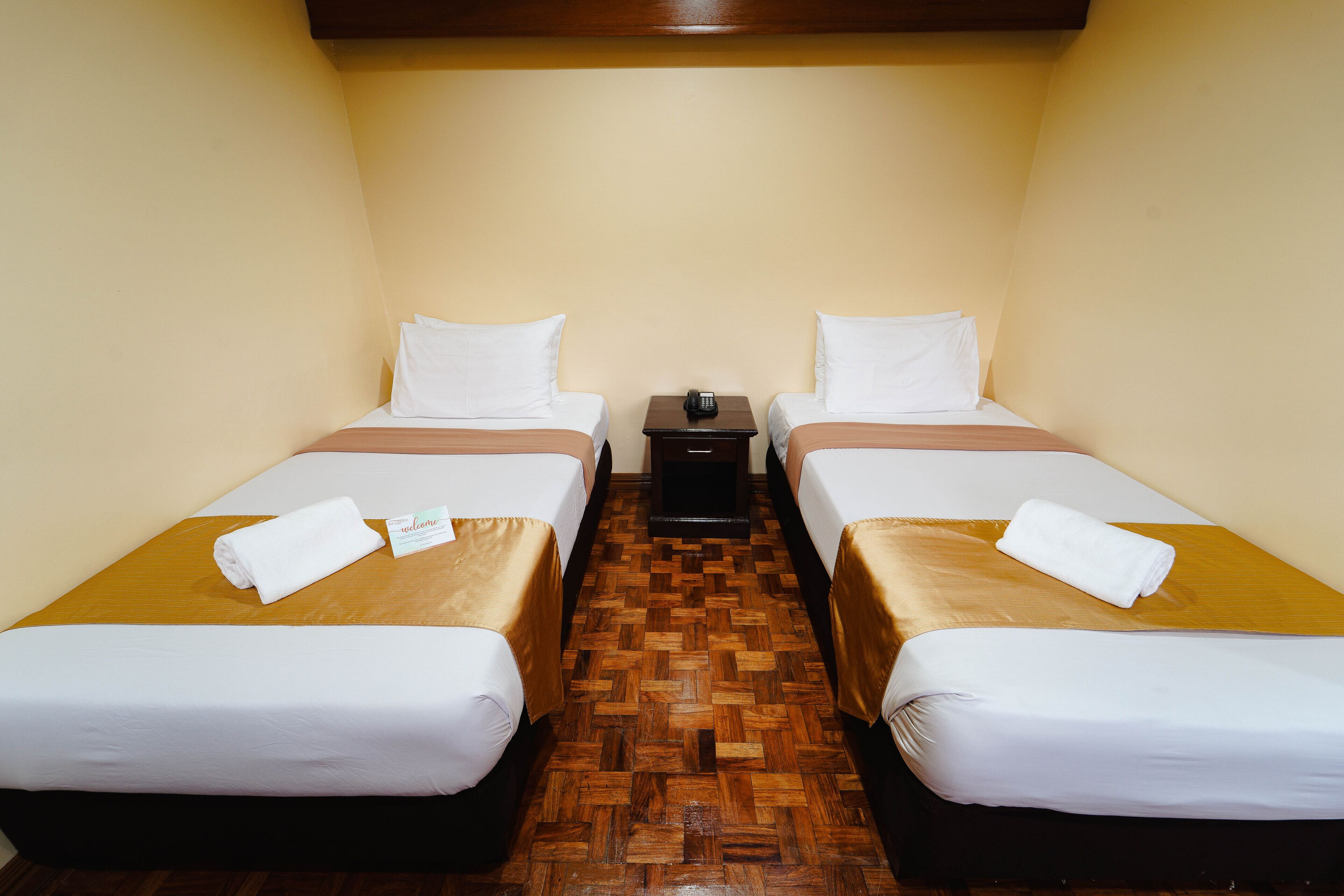 superior room | free wifi, bed sheets