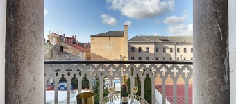 Demartini Luxury Palace