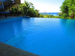 Classic Triple Room, Pool View | Exterior detail - Anugerah Villas (Karangasem)