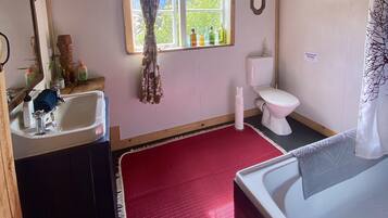 Shower, towels, soap, shampoo