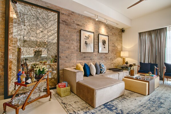 Fernseher, Stereoanlage