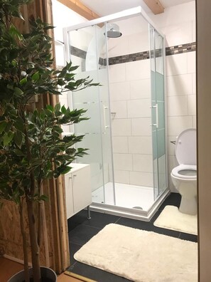 Towels, toilet paper