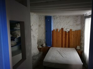 4 عدّة غرف نوم وواي فاي