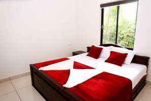 2 chambres, fer et planche à repasser, Wi-Fi