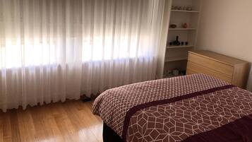 3 bedrooms, individually decorated, individually furnished