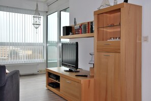 Lejlighed - 1 soveværelse - balkon (06.02) | Stue | LED-tv
