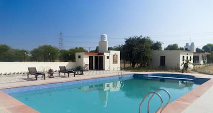 Vacation Village Luxury Tent - A Unit Of Braham Vatika Resort