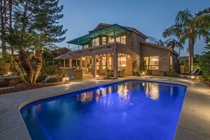Beheizter Pool