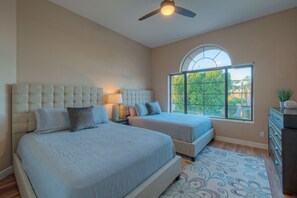 4 camere, ferro/asse da stiro, Wi-Fi gratuito, lenzuola