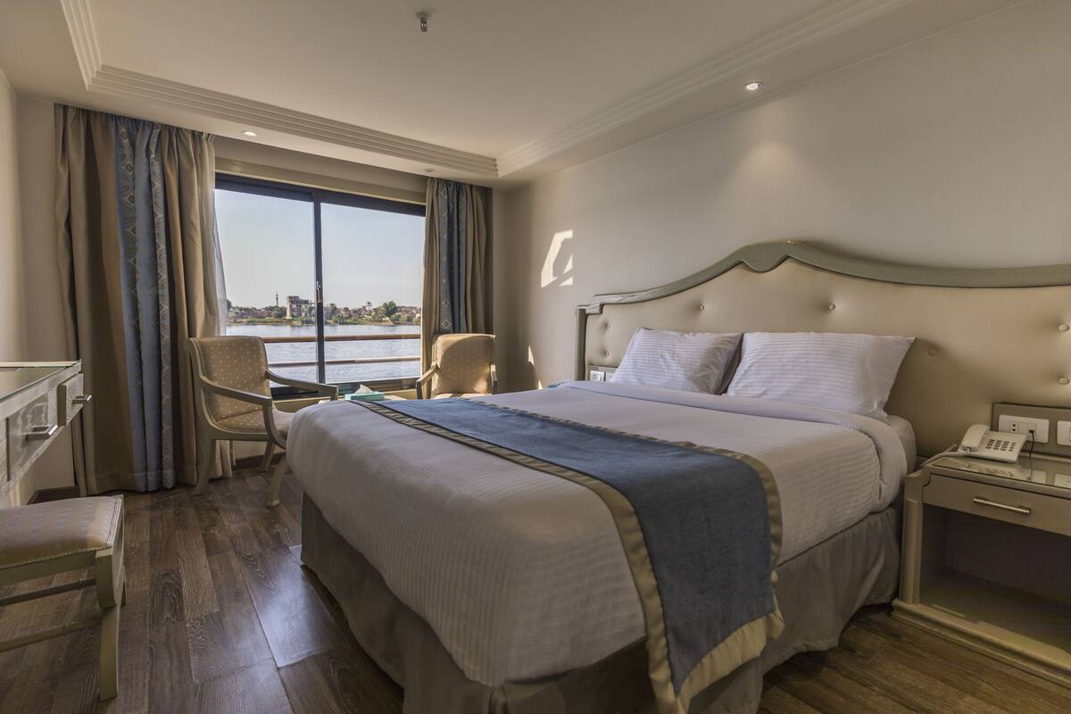 Standard Double or Twin Room, 7 Nights Cruise, Luxor-Luxor, Thursday-Thursday | Minibar, in-room safe, WiFi (free), bed sheets