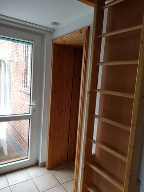 Interior - New !!! FeWo Strandkorb - right on the dike with a large garden (Tossens)
