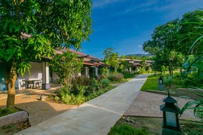 Garden - Loft Vintage Chalet Resort (Ko Lanta)
