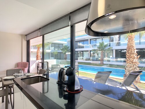 Modern, pool view, south east facing