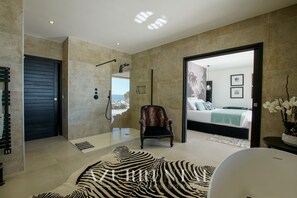 4 camere, una scrivania, culla da viaggio, Wi-Fi gratuito