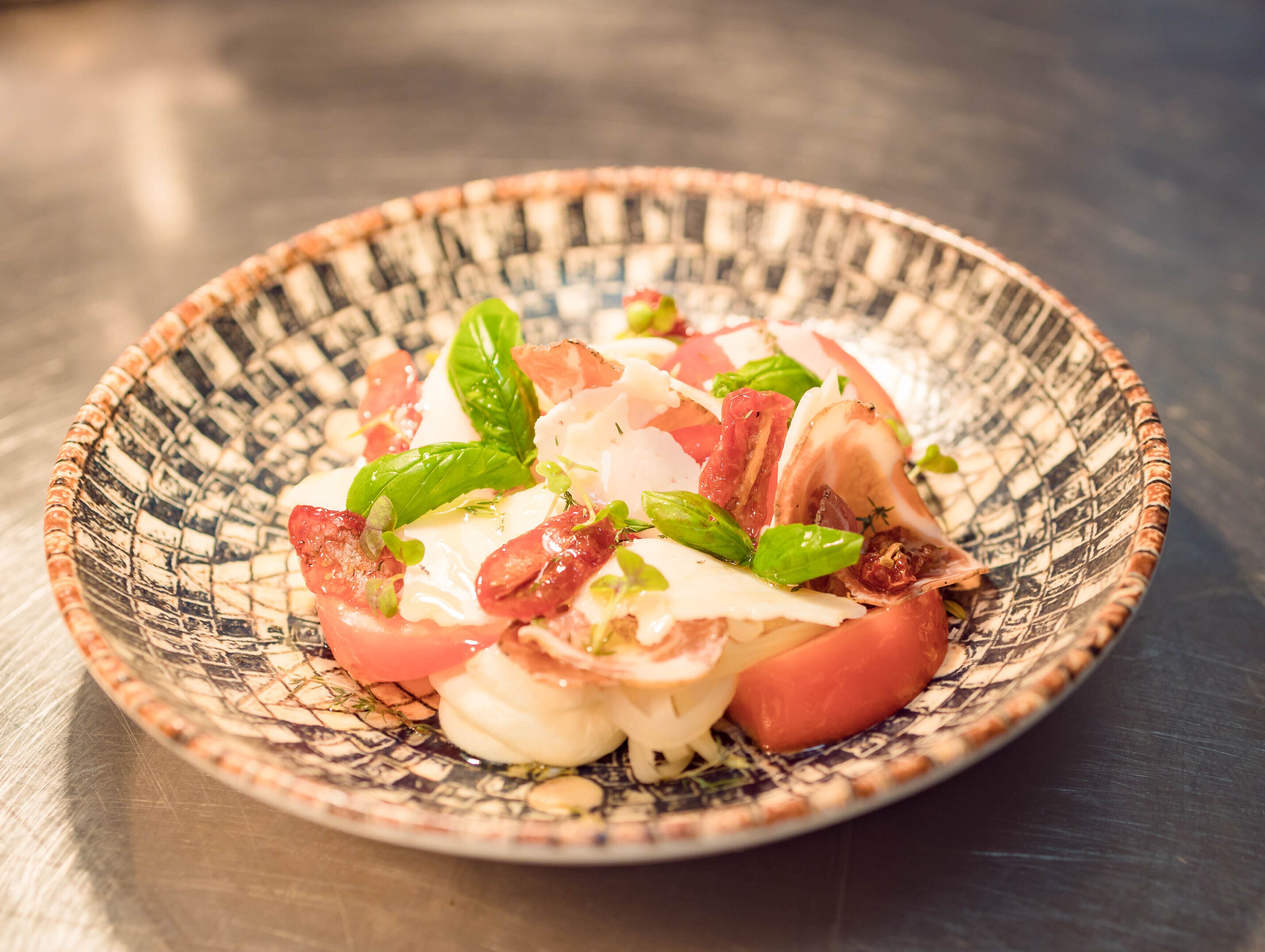 breakfast, lunch and dinner served