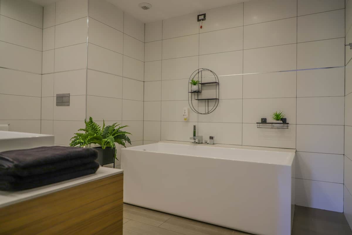 family room, sea view | bathroom | free toiletries, hair dryer, towels, soap