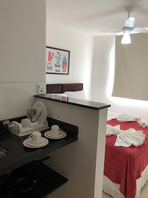 Minibar, individually decorated, laptop workspace, free WiFi - Pousada Casa Serra Alves (Búzios)