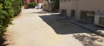 Lilly Rooms and Studios