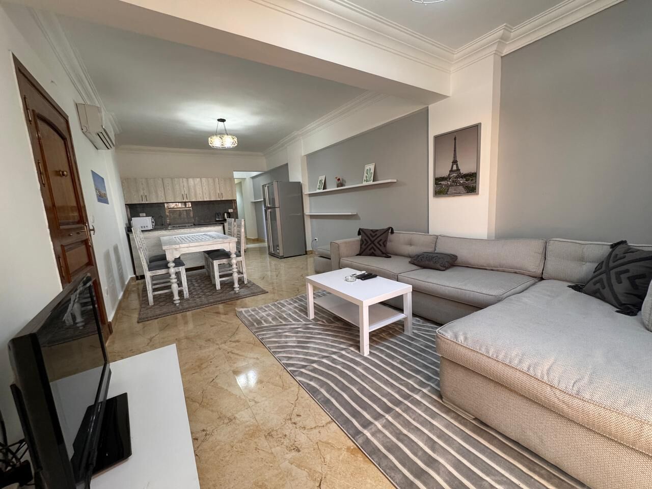 Deluxe Two Bedroom Chalet | Living room