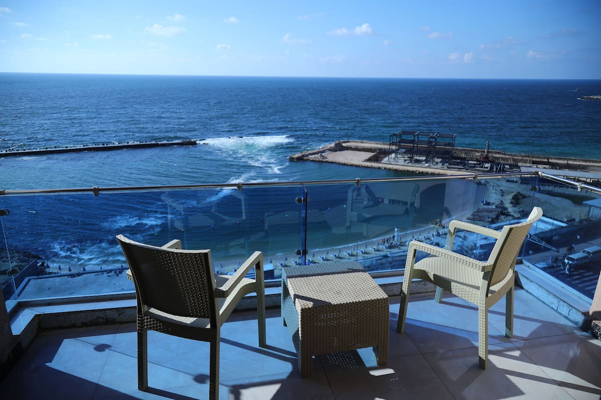 Deluxe Suite (For Egyptians and Residents only) | Terrazza/patio