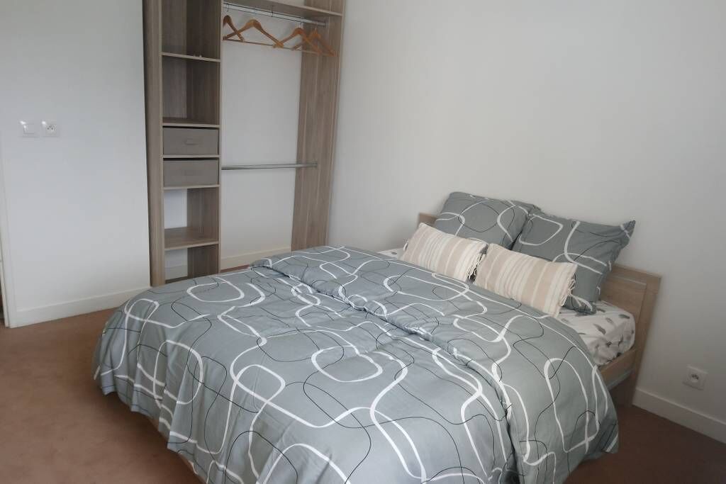 3 Schlafzimmer, Schreibtisch, Bügeleisen/Bügelbrett, kostenloses WLAN