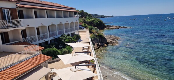 Terrace/patio - Hôtel U PARADISU (Grosseto-Prugna)