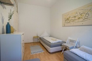 Interni