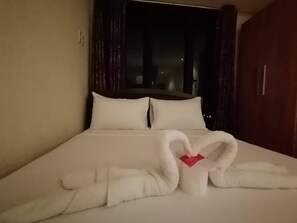 Chambres insonorisées, Wi-Fi gratuit, draps fournis
