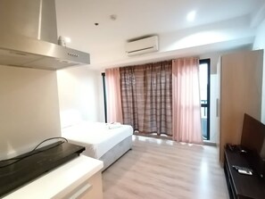 Studio | Kedap suara, Wi-Fi gratis, dan seprai linen