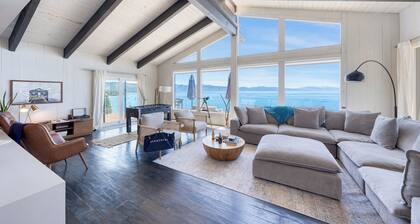 Lakeview by AvantStay | Private Waterfront Cabin w/ Hot Tub & Views