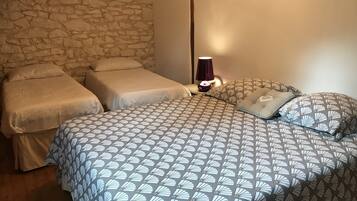 9 bedrooms, iron/ironing board, free WiFi, bed sheets