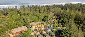 Hoi An SeaBreeze Village Resort