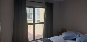 2 bedrooms, WiFi - Tyger Waterfront luxurious and Central (Stellenbosch University)