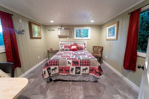 2 dormitoris, escriptori, planxa i posts de planxar i wifi gratuïta 