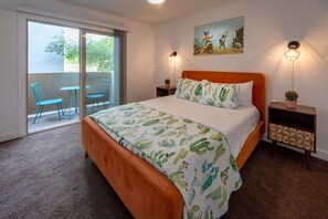 5 chambres, fer et planche à repasser, lit parapluie, Wi-Fi gratuit