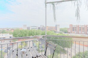 Twin Room, Balcony (CAMERA 1) | Balcony - HolaBologna (Bologna)