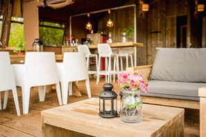 Svit Deluxe | Mörkläggningsgardiner och sängkläder