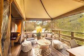 Deluxe-Zelt | Terrasse/Patio