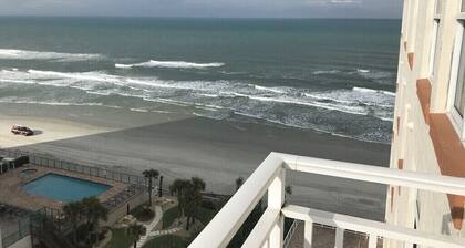 POOL IS OPEN
Daytona Beach Opus 9th Floor, 3 Bed 2 Bath, Beach Front Condominium