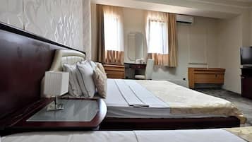 Senior Double Room | 1 bedroom, minibar, in-room safe, desk