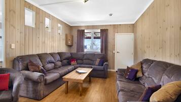 Holiday House | Living room