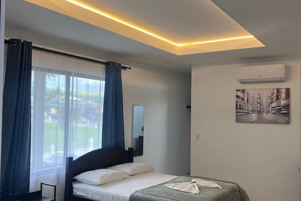 Deluxe Room | Desk, free WiFi, bed sheets